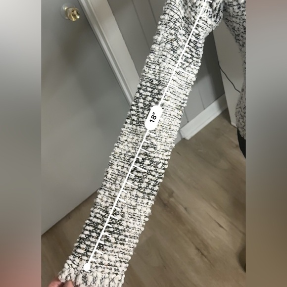 Jessica Simpson Chunky Cropped Sweater Size Large - Picture 5 of 5